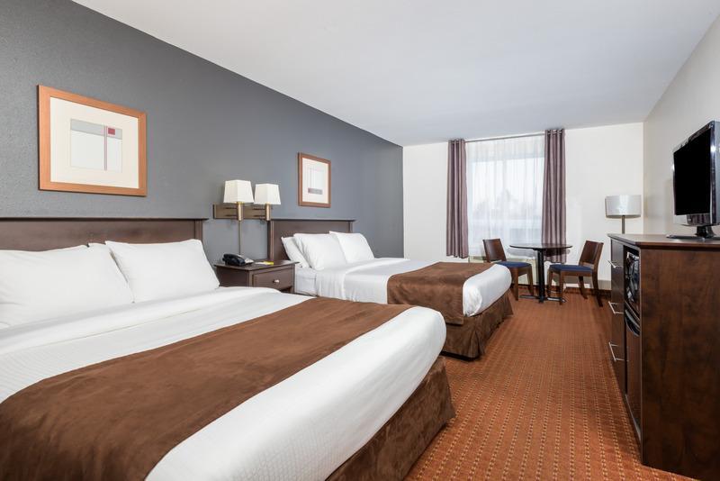 ซูเปอร์ 8 บาย วินด์แฮม ลาชแน/แตร์บอน Hotel แตร์บอนน์ ภายนอก รูปภาพ